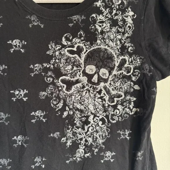 Y2K Twisted Courtesy Black White Skull T-Shirt Juniors XXL 19 y2k skull grunge - Picture 2 of 11